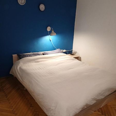 Староеврейская ลวีฟ ภายนอก รูปภาพ